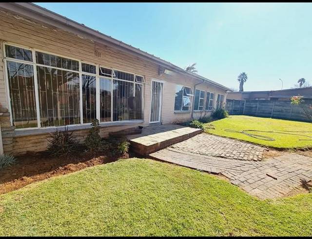 3 BEDROOM PROPERTY TO RENT IN MINNEBRONNE